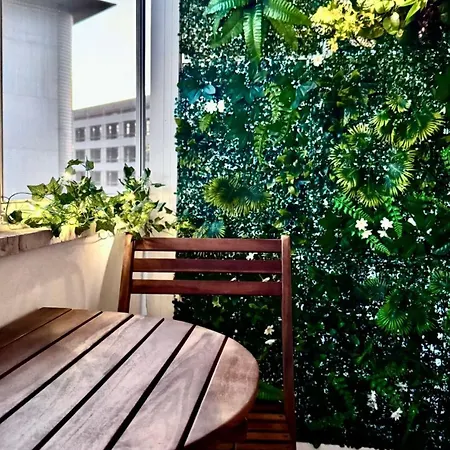 לינה וארוחת בוקר Elements 3*