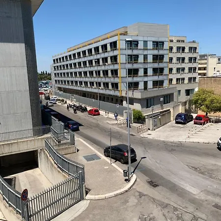 Oda ve Kahvaltı Elements Rooms Lecce