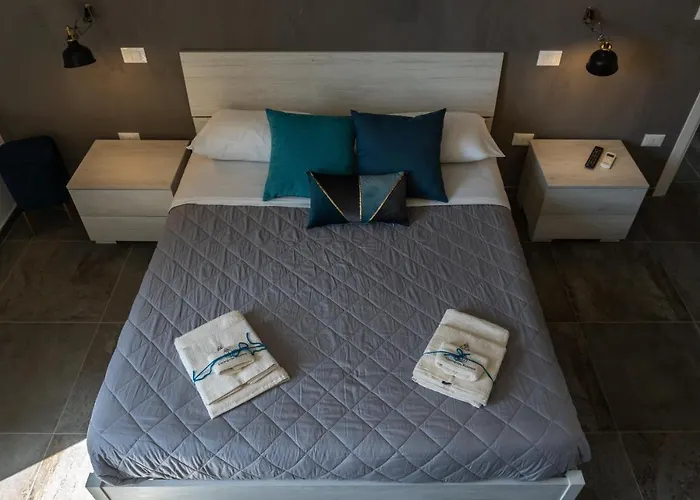 Elements Bed and breakfast